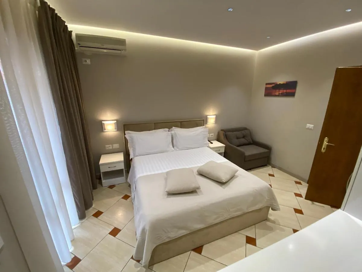 Rooms Dionis Τίρανα