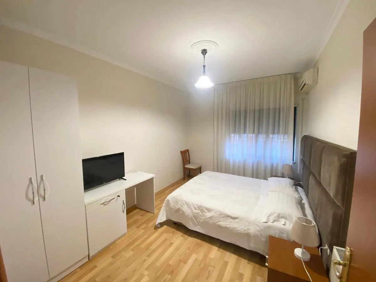 Rooms Dionis Τίρανα