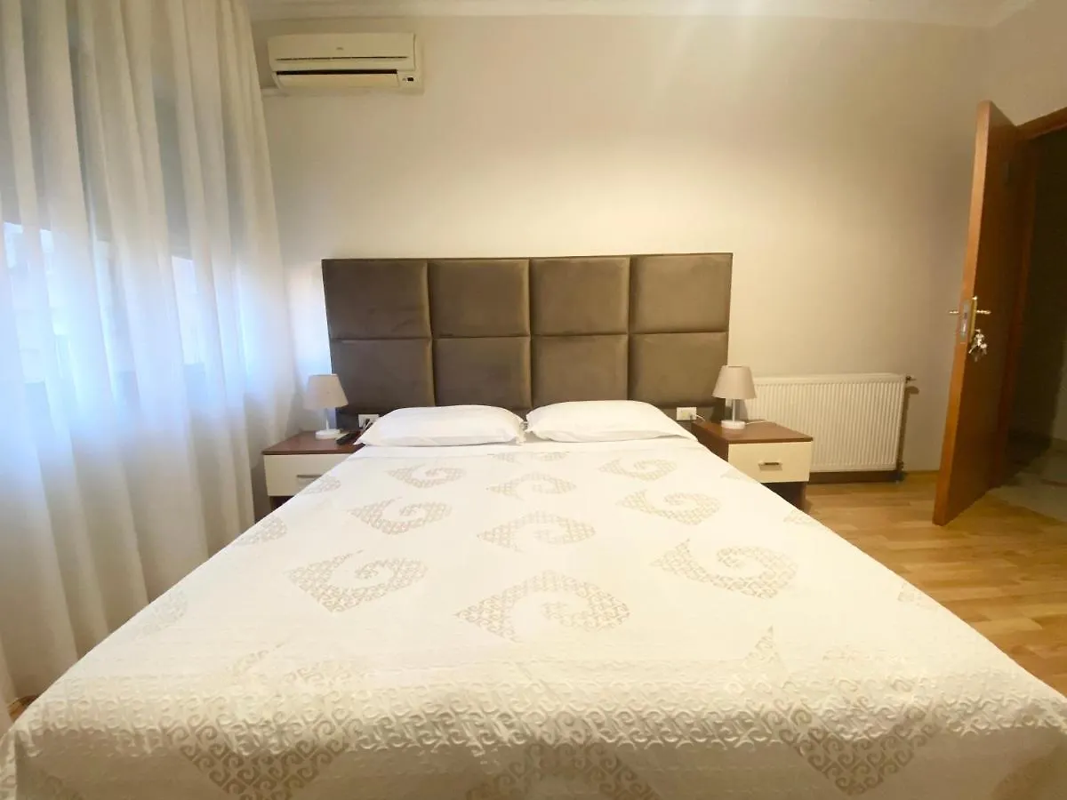 Rooms Dionis Tirana