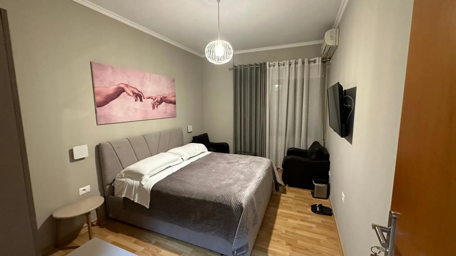 ** بيت ضيافة Rooms Dionis تيرانا ألبانيا