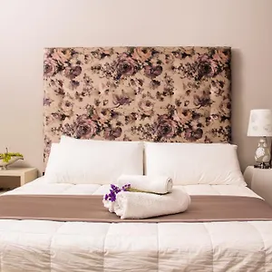 *** Otel Vivar Arnavutluk