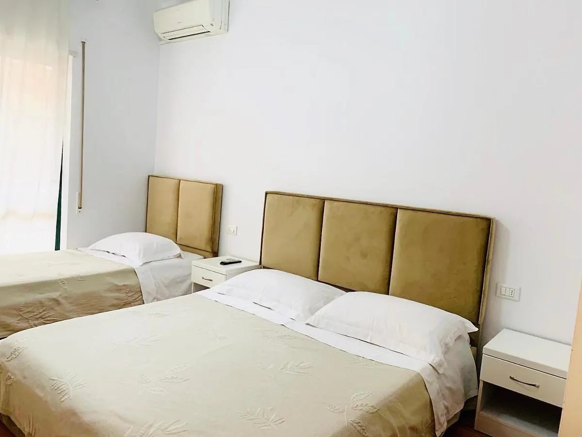 Rooms Dionis Tirana Vendégház