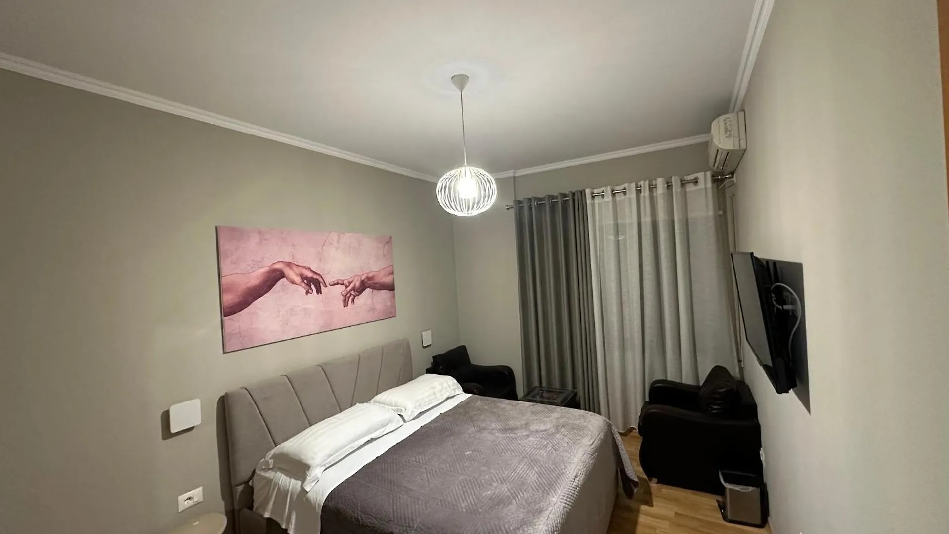 Gasthuis Rooms Dionis Tirana
