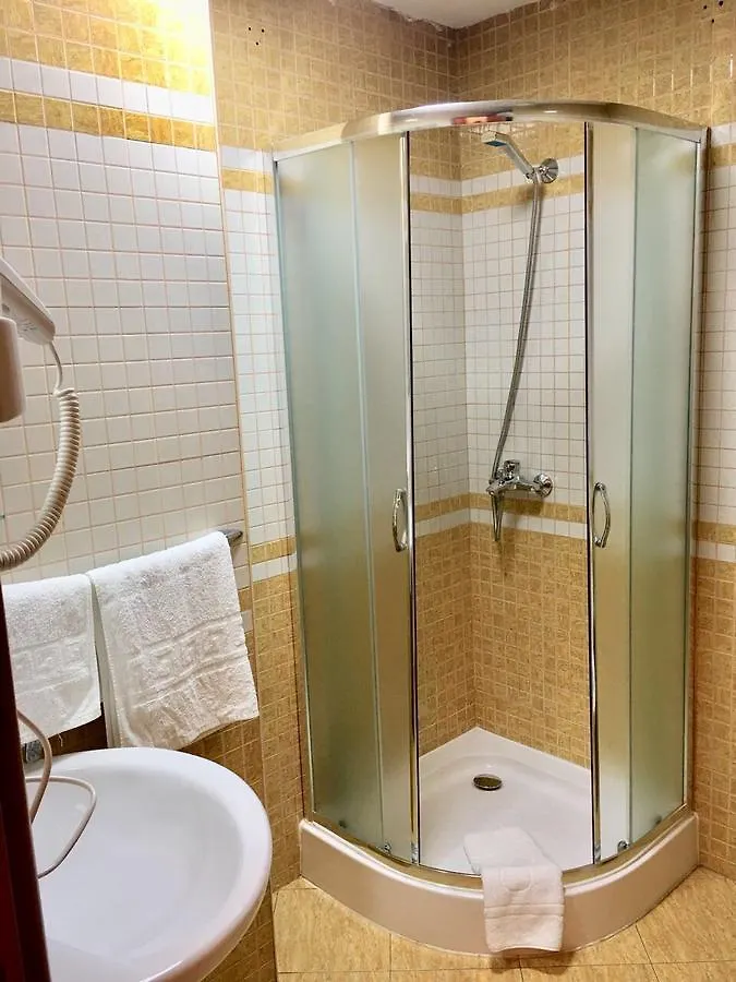 Vendégház Rooms Dionis Tirana