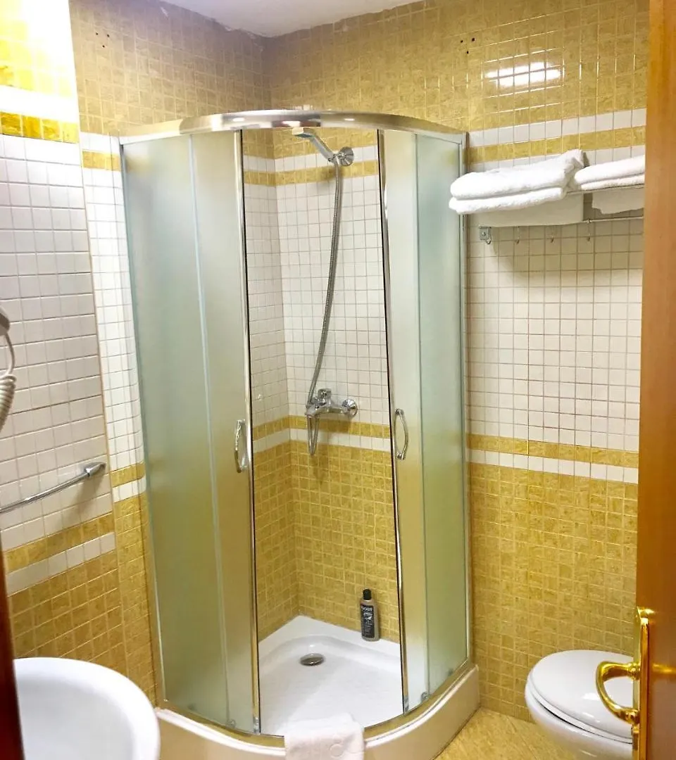 Rooms Dionis Tirana Albánia