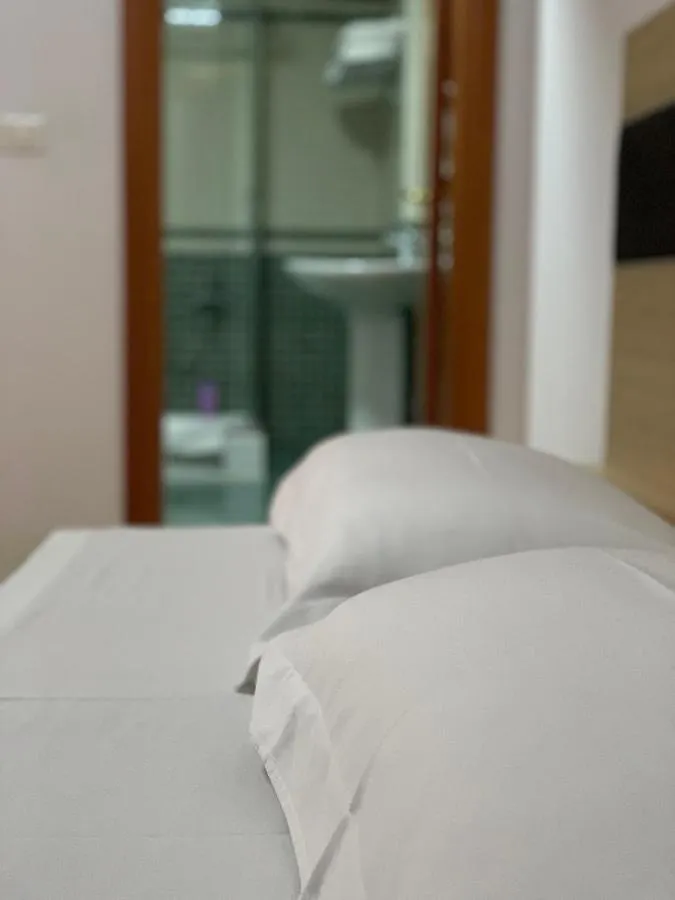 Rooms Dionis Tirana